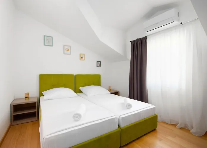 Mala Dalmacija By Mediteran Travel Hotel apartamentowy